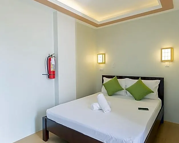 Hotel Anahaw Seaside 3*