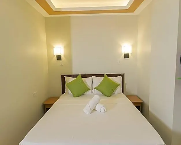 Anahaw Seaside Hotel 3*